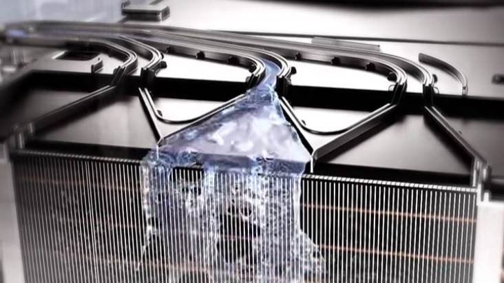 Auto Cleaning Condenser — 自我维护的卫生保障